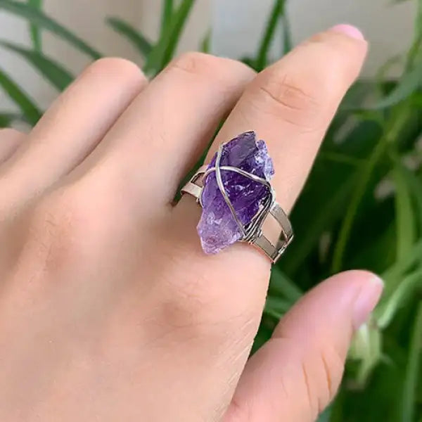 Bague-avec-Pierre-Améthyste