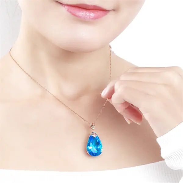 Collier-avec-Pendentif-Aigue-Marine