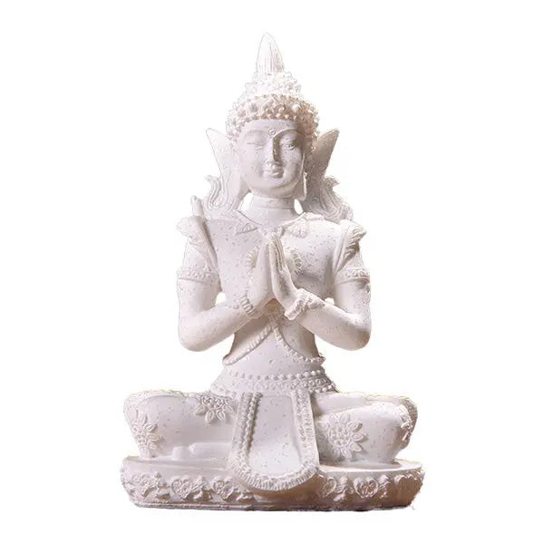 Statue-Bouddha-assis-intérieur