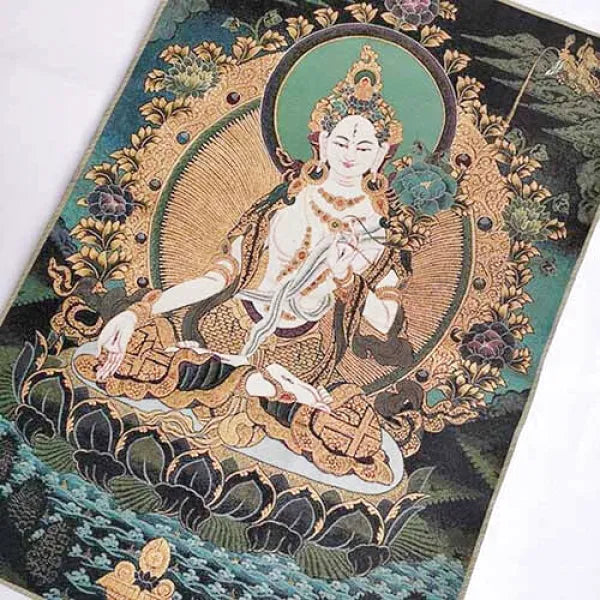 Thangka-Ancien-Divinité-Tara-Blanche