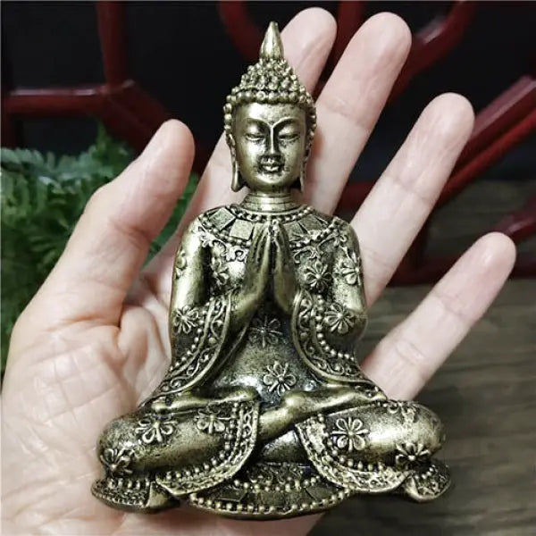 statue-bouddha-femme-namaste