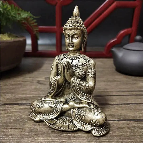 statue-divinite-bouddhiste-meditation-namaste