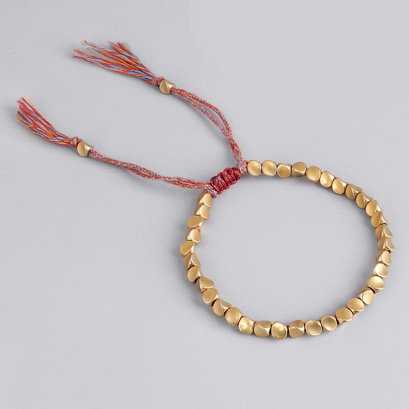 Bracelet-tibetain-avec-perles-de-cuivre